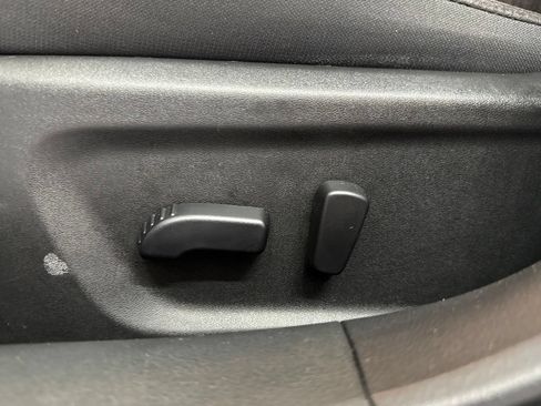 Certified 2025 Nissan Altima 2.5 SV FWD image 5