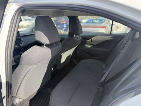 Certified 2022 Toyota Corolla LE image 14