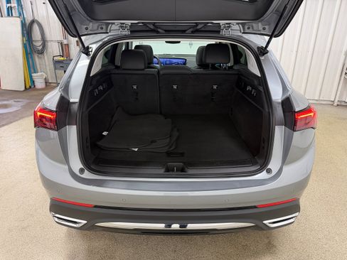 Used 2025 Buick Envision Preferred AWD/4WD image 31