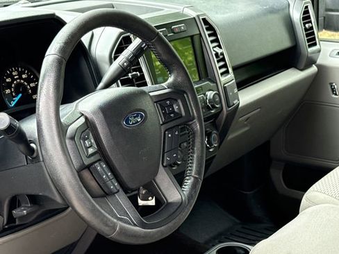 Used 2016 Ford F150 XLT w/ Equipment Group 302A Luxury image 16