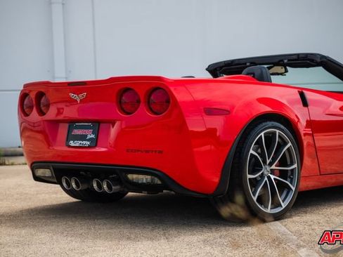 Used 2013 Chevrolet Corvette 427 w/ 1SC Preferred Equipment Group RWD image 31
