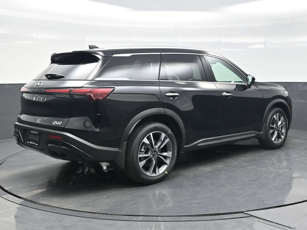 Certified 2025 INFINITI QX60 Luxe w/ Vision Package AWD/4WD image 7
