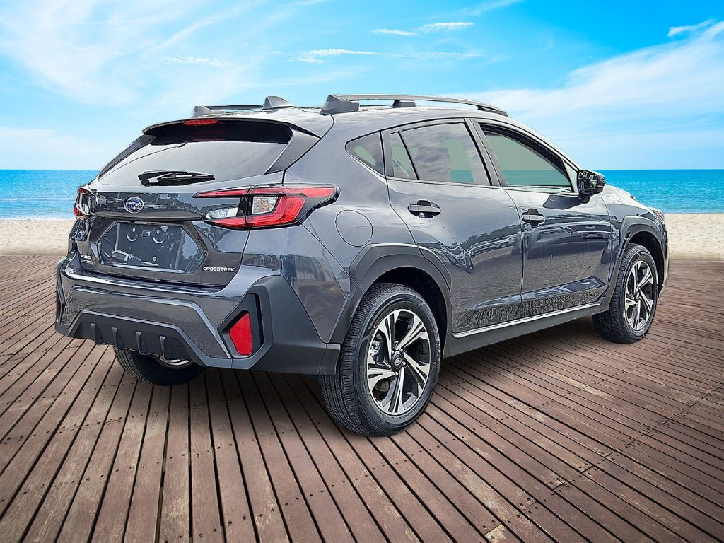 Used 2024 Subaru Crosstrek 2.0i Premium AWD/4WD image 4