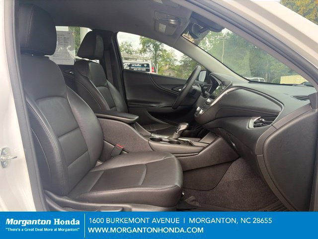 Used 2022 Chevrolet Malibu LT w/ Leather Package FWD image 33