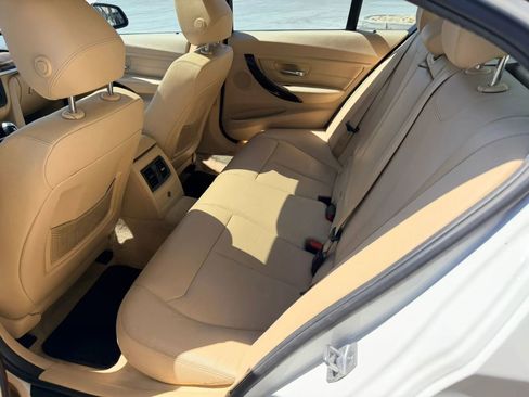 Used 2015 BMW 328i Sedan RWD image 8