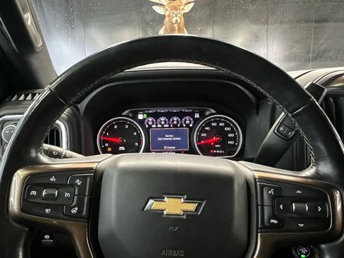Used 2020 Chevrolet Silverado 3500 High Country w/ Technology Package image 12