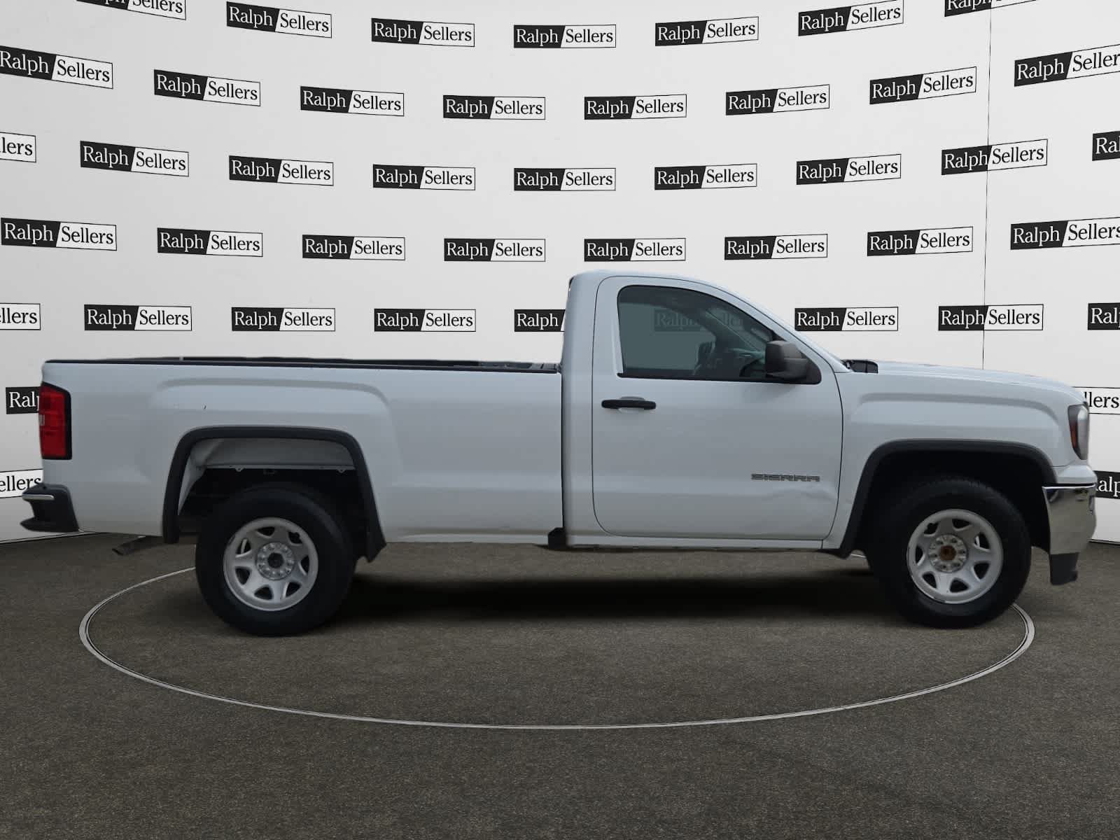 Used 2018 GMC Sierra 1500 2WD Regular Cab image 6