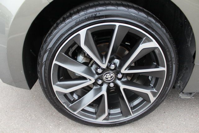 Used 2019 Toyota Corolla XSE FWD image 11