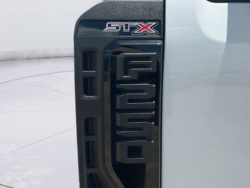 Certified 2024 Ford F250 XL w/ STX Appearance Package AWD/4WD image 30