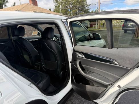 Used 2018 BMW X2 xDrive28i image 13