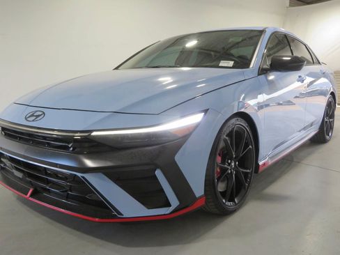 Certified 2025 Hyundai Elantra N FWD image 1
