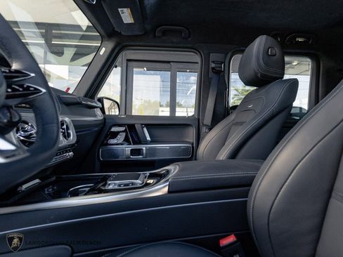 Used 2025 Mercedes-Benz G 63 AMG 4MATIC image 32