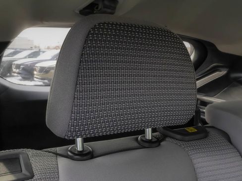 Used 2022 Subaru Outback Premium image 31