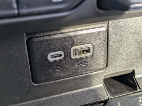 Used 2023 Chevrolet Tahoe LT image 19