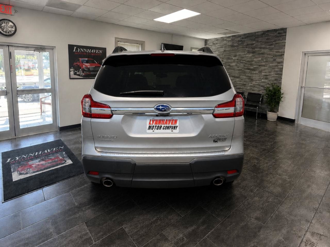 Used 2019 Subaru Ascent Premium AWD/4WD image 7