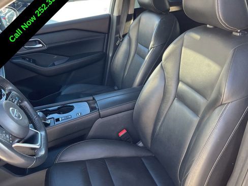 Used 2021 Nissan Rogue SL image 9