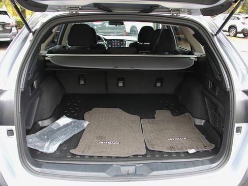 Certified 2025 Subaru Outback Premium image 30