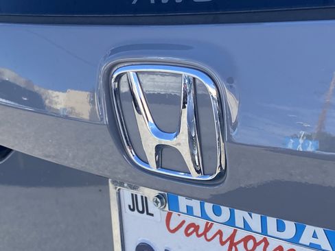 Used 2025 Honda CR-V LX image 4