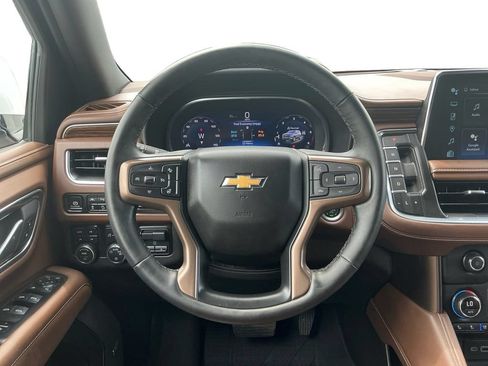 Used 2024 Chevrolet Tahoe High Country AWD/4WD image 18