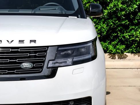 New 2026 Land Rover Range Rover Long Wheelbase SE AWD/4WD image 62