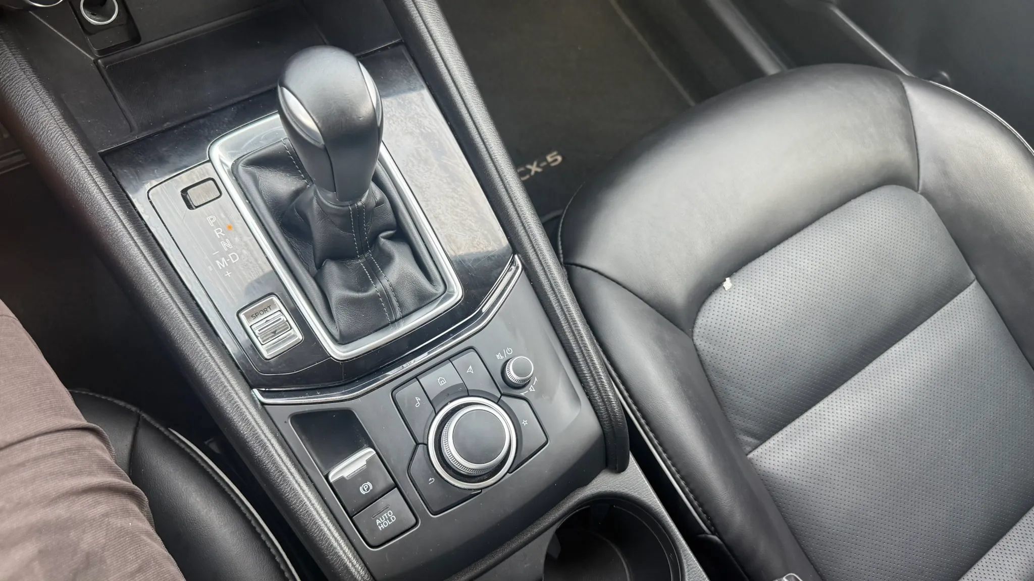Used 2025 MAZDA CX-5 AWD 2.5 S w/ Select Package image 24