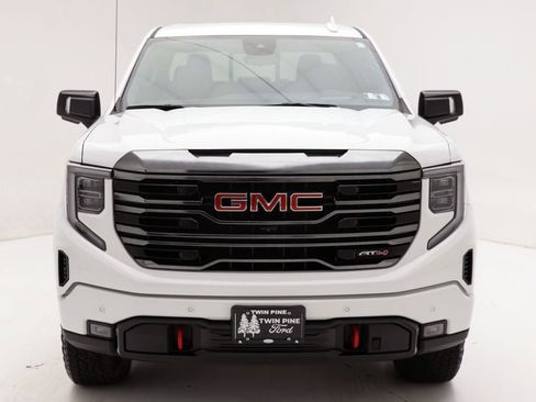 Used 2023 GMC Sierra 1500 AT4 w/ Technology Package image 5