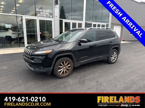 Used 2018 Jeep Cherokee Limited image 4