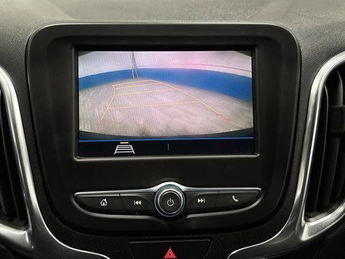 Used 2021 Chevrolet Equinox LT image 9