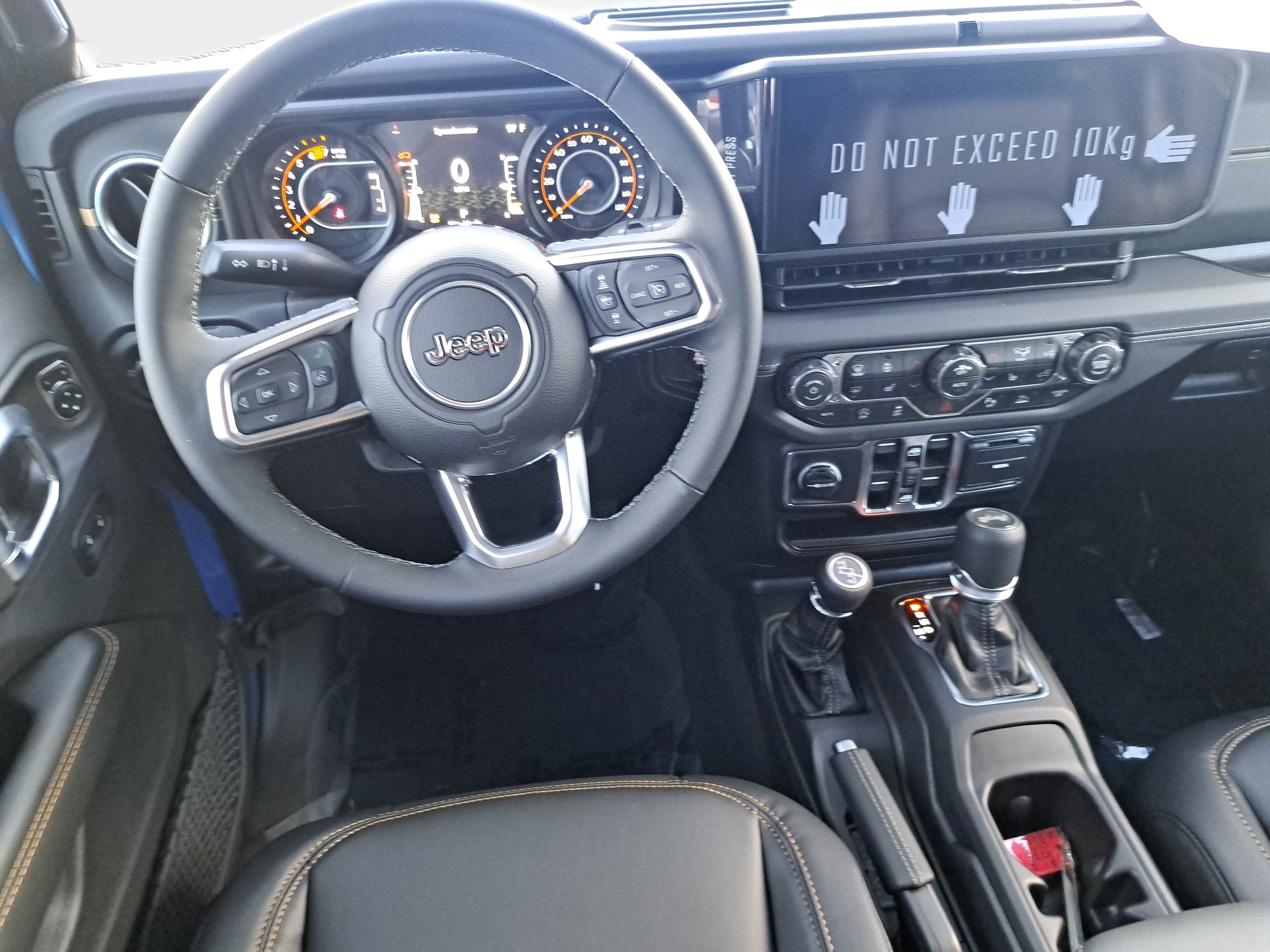 New 2027 Jeep Wrangler Unlimited Sahara AWD/4WD image 15