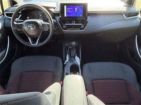 Used 2025 Toyota Corolla SE image 12