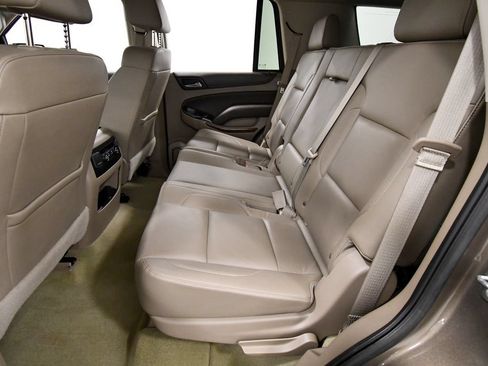 Used 2016 Chevrolet Tahoe LT AWD/4WD image 14