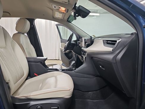 Certified 2024 Buick Encore GX Avenir w/ Avenir Convenience Package AWD/4WD image 13