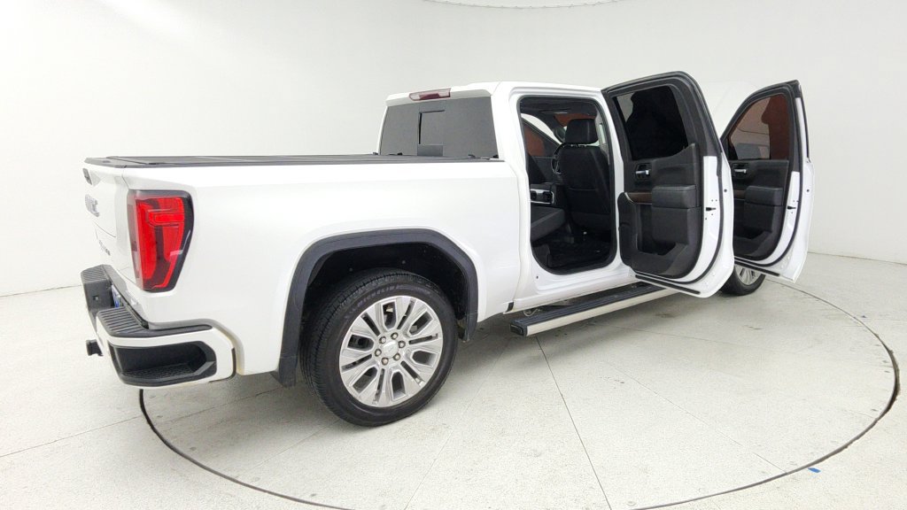 Used 2022 GMC Sierra 1500 Denali w/ Denali Premium Package AWD/4WD image 12