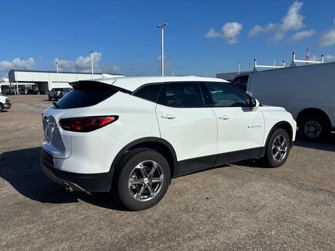Used 2023 Chevrolet Blazer LT AWD/4WD image 5