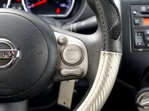 Used 2012 Nissan Versa SV w/ Convenience Pkg image 40