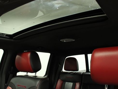 Used 2014 Ford F150 Raptor w/ Equipment Group 801A Luxury image 10