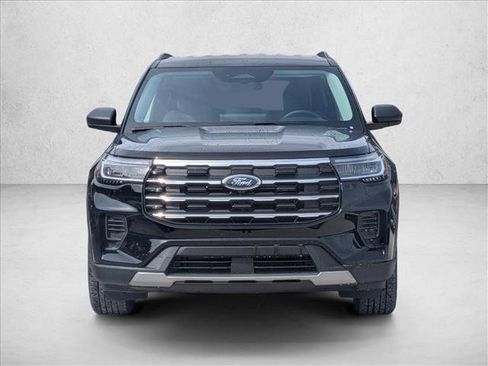 New 2026 Ford Explorer Active image 6