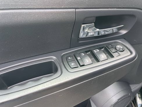 Used 2012 Jeep Liberty Sport w/ Popular Equipment Group AWD/4WD image 17