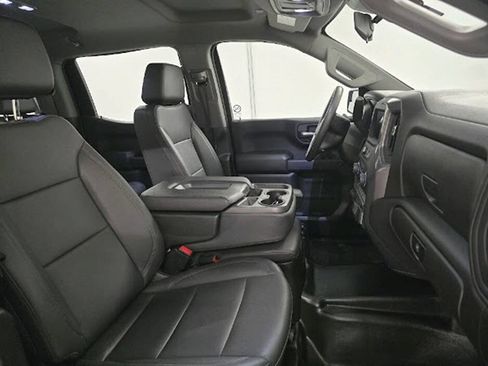 Used 2023 Chevrolet Silverado 1500 W/T w/ Trailering Package AWD/4WD image 16