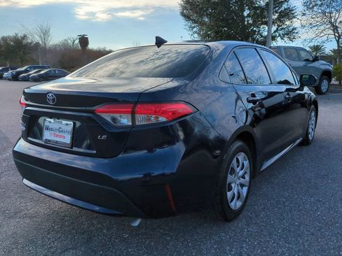 Certified 2021 Toyota Corolla LE image 6