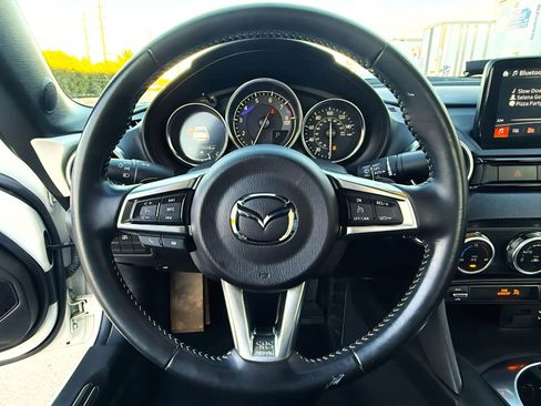 Used 2023 MAZDA MX-5 Miata Grand Touring image 12