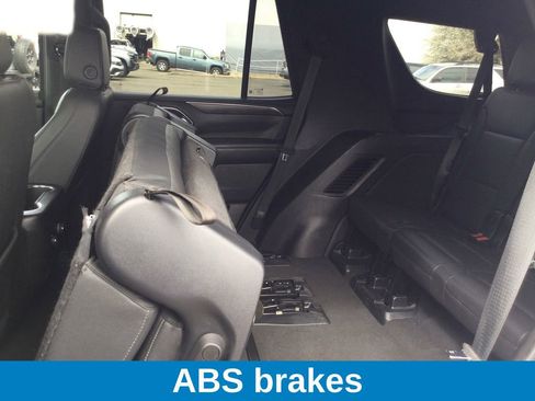 Used 2023 Chevrolet Tahoe Z71 image 13