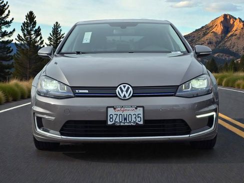 Used 2016 Volkswagen e-Golf SEL Premium FWD image 3