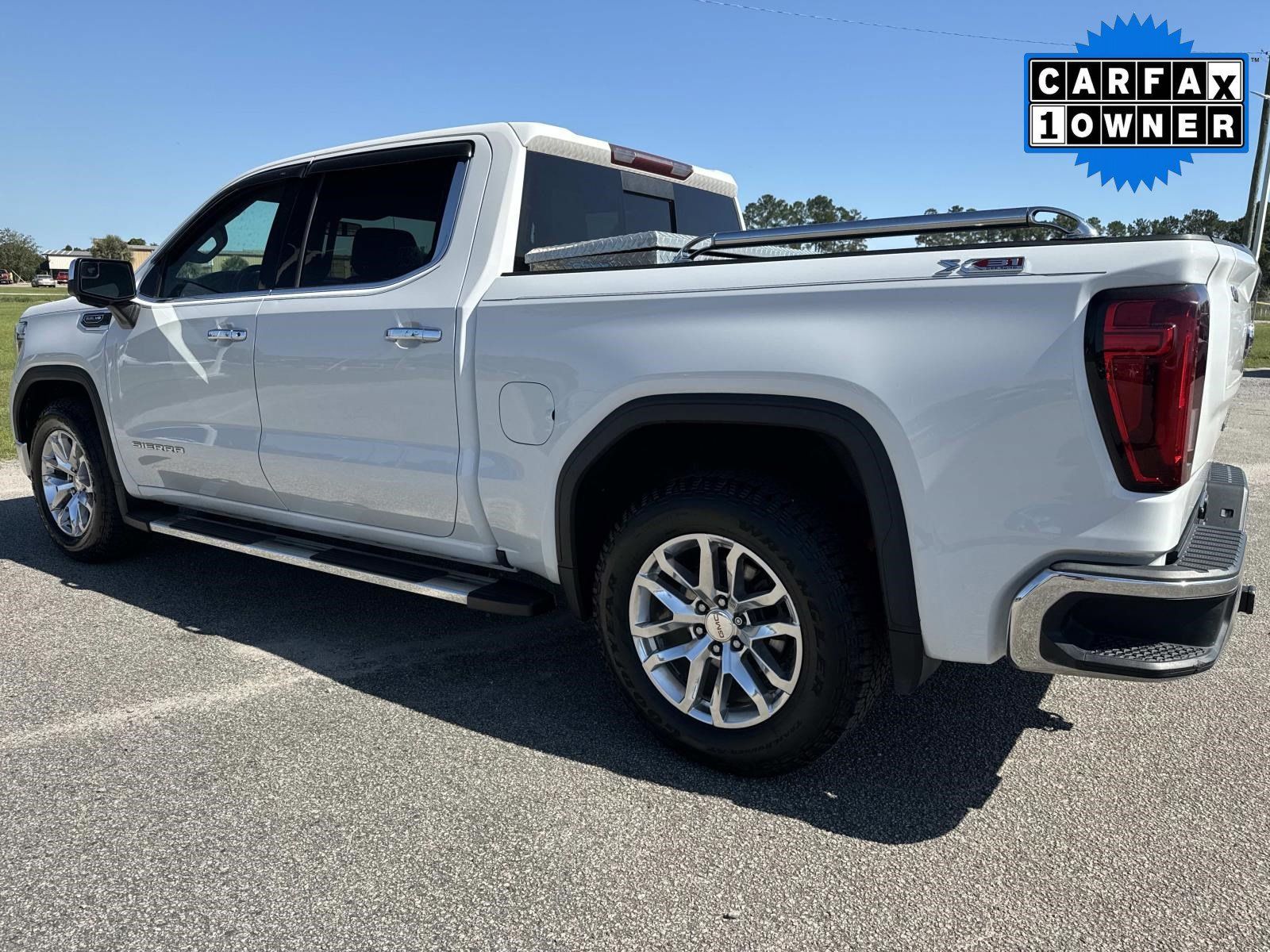 Used 2021 GMC Sierra 1500 SLT w/ SLT Premium Package AWD/4WD image 6