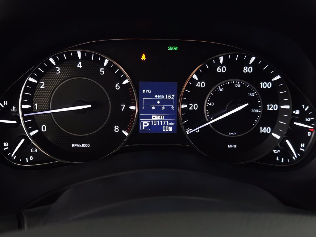 Used 2020 Nissan Armada Platinum w/ Captain's Chairs Package AWD/4WD image 21