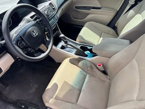 Certified 2017 Honda Accord LX image 9