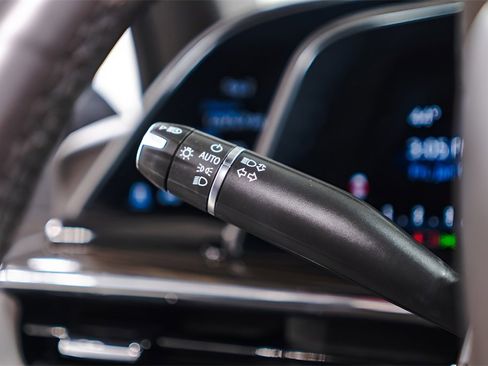 Used 2023 Cadillac Escalade ESV Sport image 23