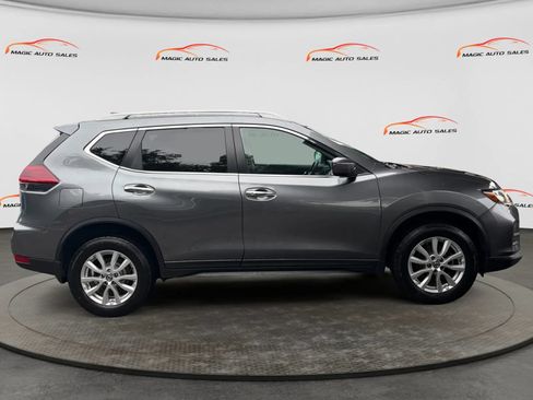 Used 2020 Nissan Rogue SV AWD/4WD image 6