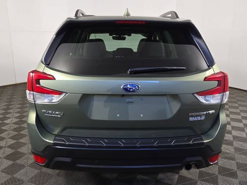 Used 2020 Subaru Forester Limited image 17