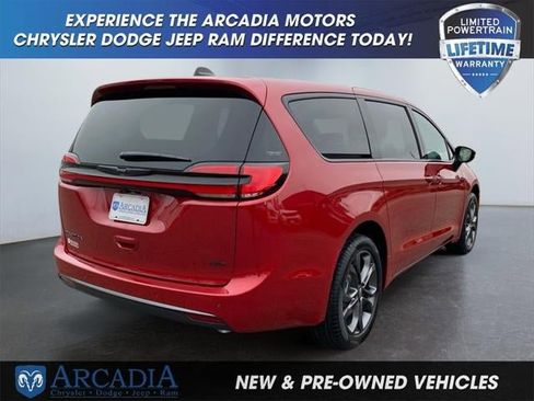 New 2026 Chrysler Pacifica Select image 20